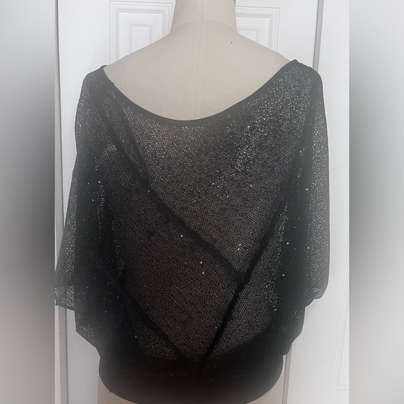 Sequenced top - Picture 2 of 4